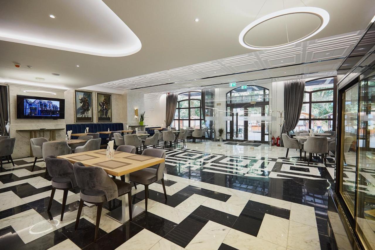 A - Park Hotel