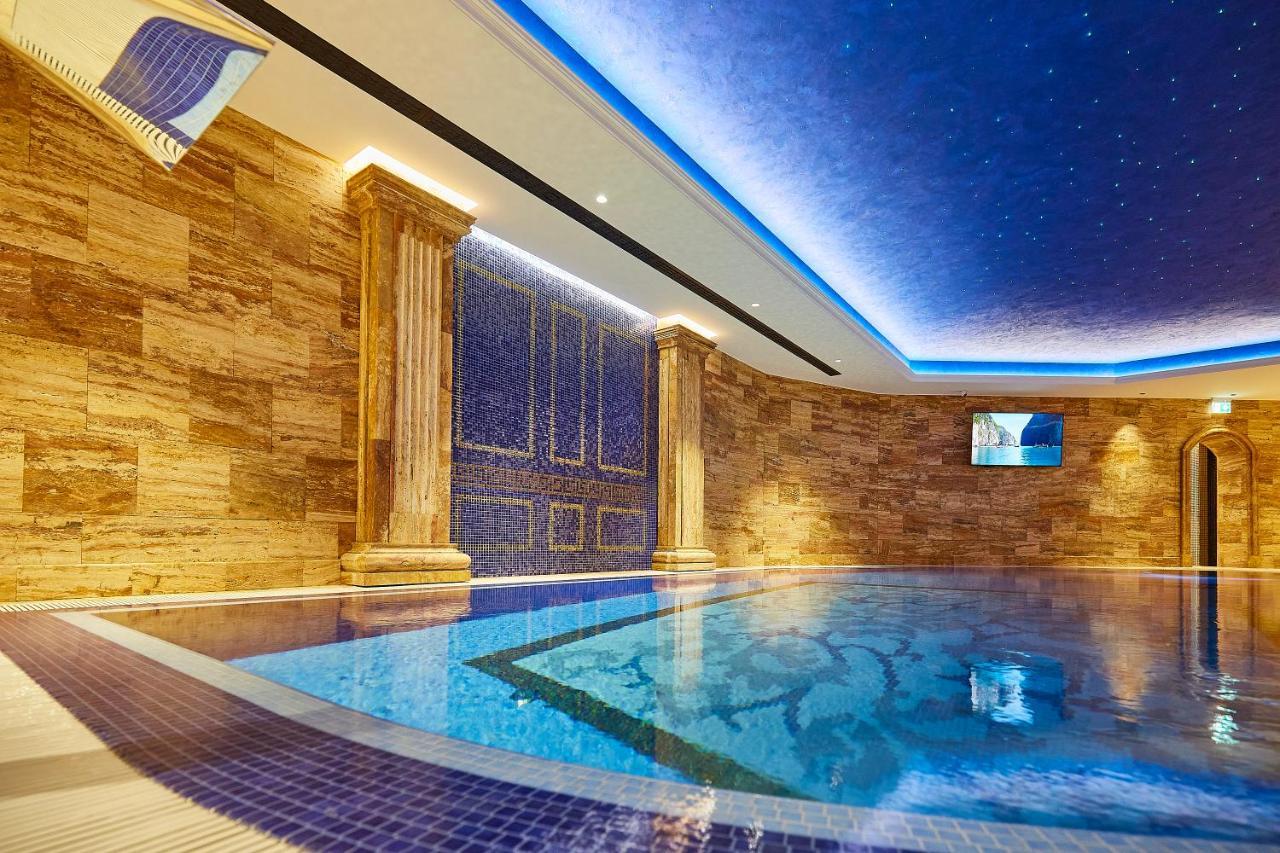 A - Park Hotel 5*